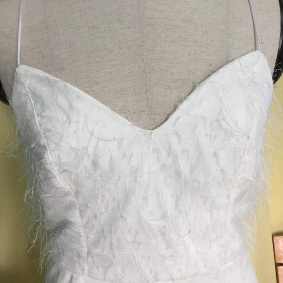 dresses - Picture 2 of 2